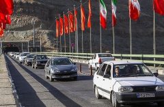 تردد روان در آزادراه تهران-شمال و ترافیک سنگین در جاده چالوس