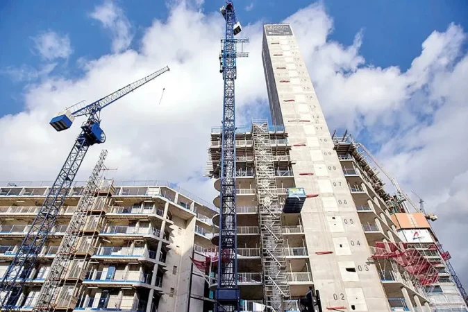 صدور مجوز ساخت هتل ۴۲ طبقه‌ای «ولنجک» تخلف آشکار شهرداری است