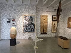 لعل را به تماشا بنشین