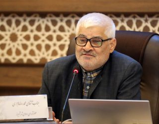 مجری بی‌ادب صداوسیما باید از مردم شیراز عذرخواهی کند